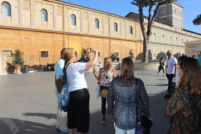 Early Bird Private Vatican Tour - Meeting Point Information