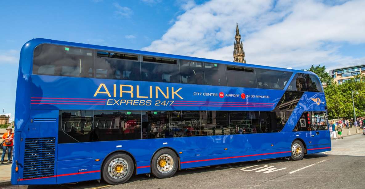 Edinburgh Airport: Bus Transfer - Bus Transfer Experience