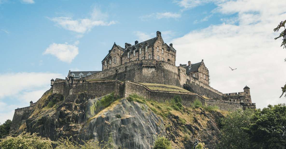 Edinburgh: Become a Highlander for a Day Walking Tour - Tour Itinerary