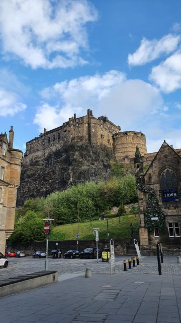 Edinburgh Castle: Highlights Tour With Tickets, Map & Guide - Experience Highlights