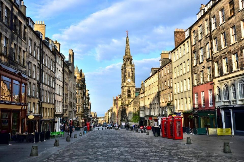 Edinburgh Family Fun: a Trek Through Time and Tales - Unveiling Ancient Mysteries at the Museum