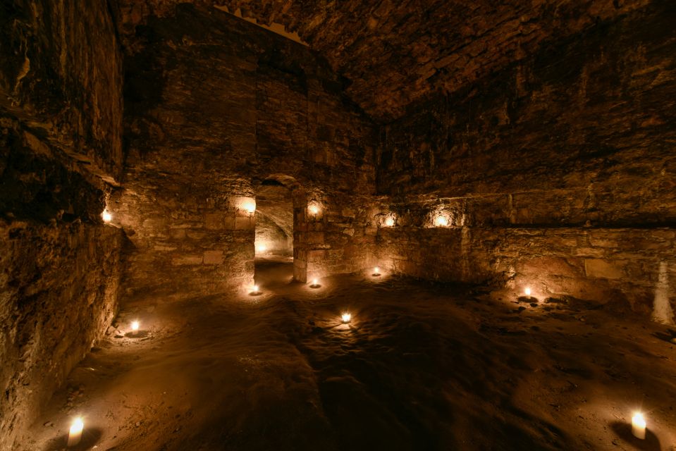 Edinburgh: Ghostly Underground Vaults Small-Group Tour - Experience Highlights