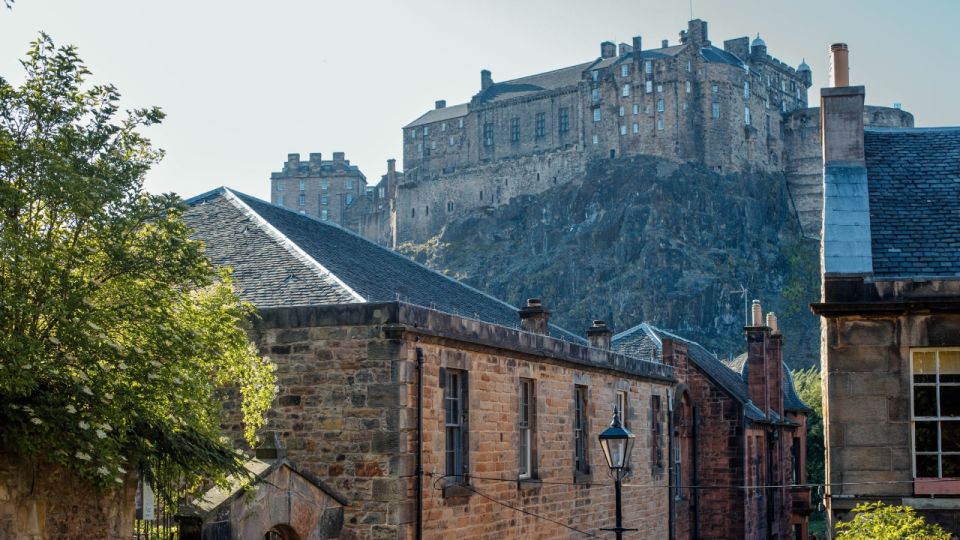 Edinburgh: Self-Guided Walk & Interactive Treasure Hunt - Adventure Highlights