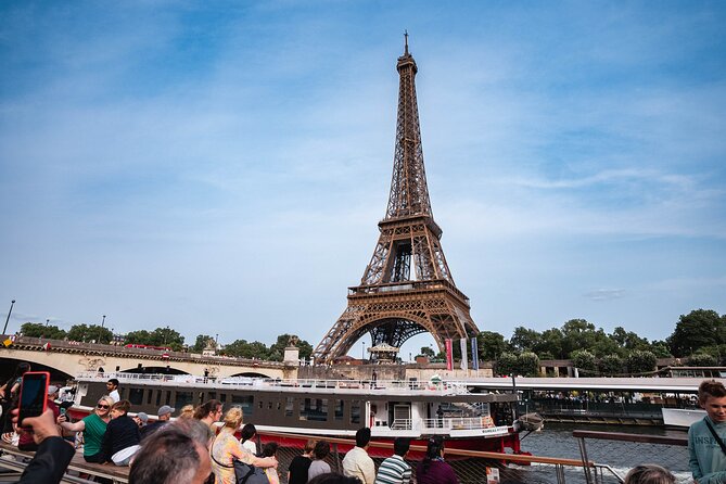 Eiffel Tower Guided Tour and Sightseeing Seine River Boat Cruise - Sightseeing Seine River Cruise