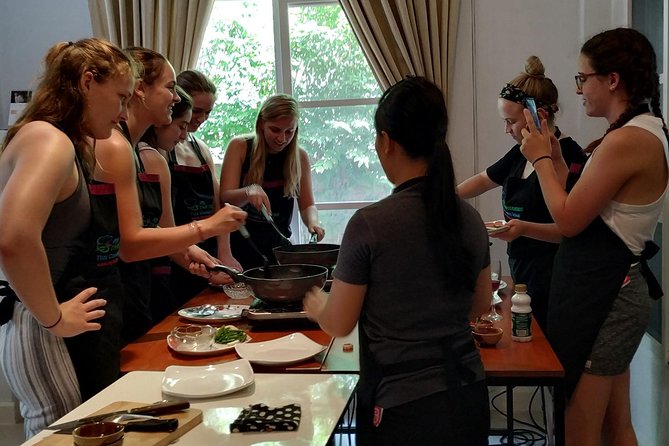 Engaging Hands-On Thai Cooking Class - Meeting Point Information