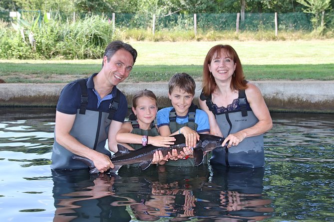 English Tour Into the Sturgeon Farm With a Initiation Tasting - Sturgeon Farm Exploration