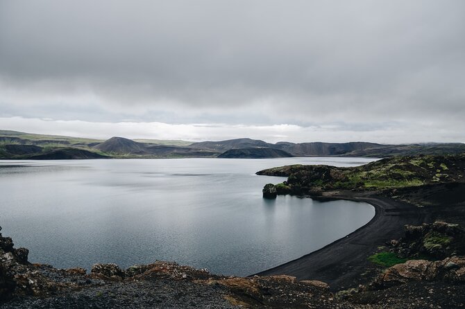 Entire Day Volcano Tour & Sightseeing - Volcano Exploration Details