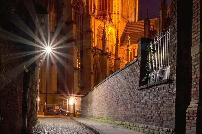 Europe's Most Haunted City: A Self-Guided Audio Tour of York - Spooky Stories