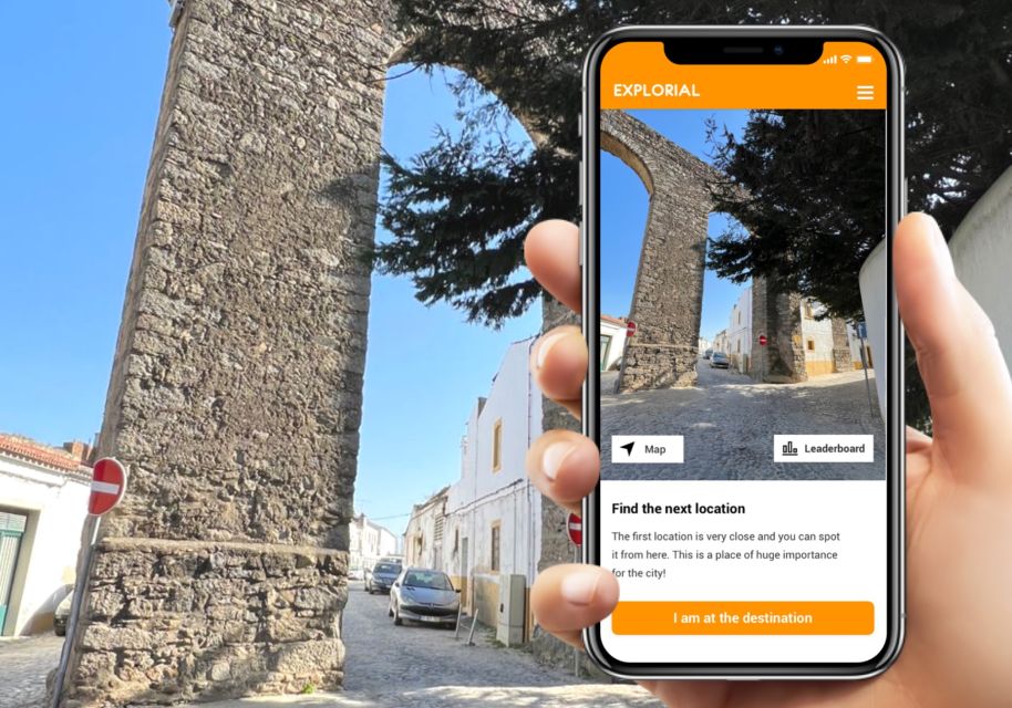 Évora Scavenger Hunt and Sights Self-Guided Tour - Experience Highlights