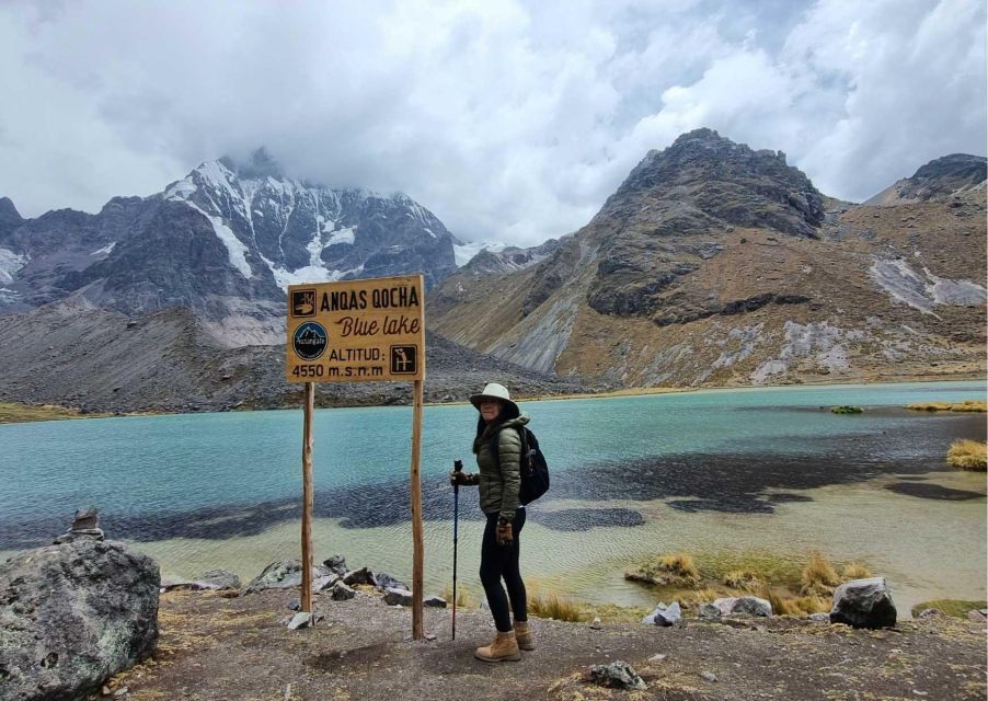 Excursion in the 7 Lagoons of Ausangate for One Day - Duration and Guide Information