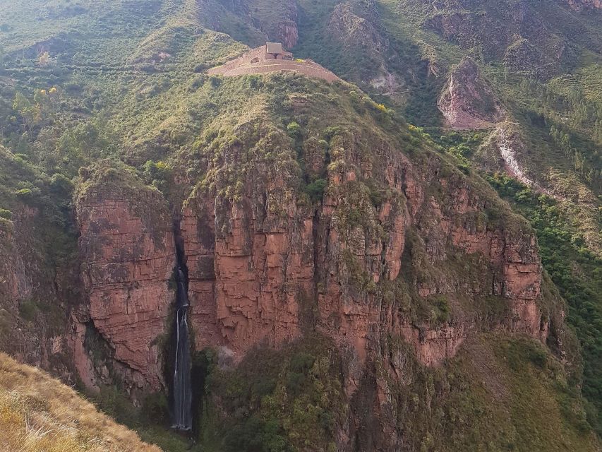 Excursion to the Perolniyoc Waterfall Lunch - Experience