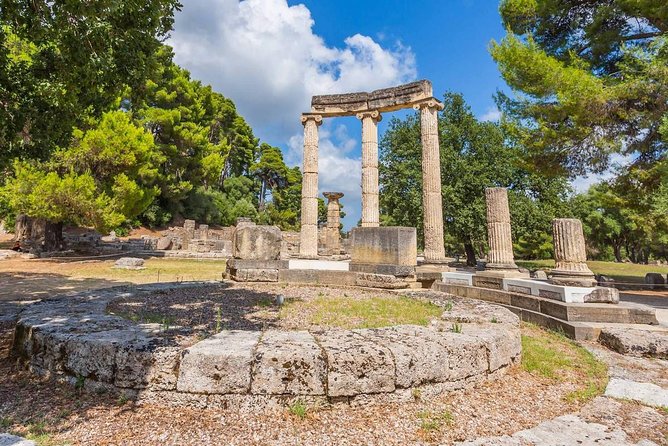 Explore Ancient Olympia Full Day Private Tour With Wine and Olive Oil Tasting - Olive Oil Tasting Experience Overview