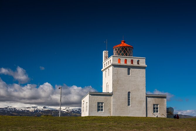 Explore the South Coast of Iceland Premium Tour 6 Persons Max - Itinerary Details