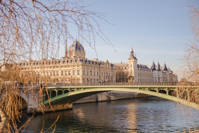 Family Treasure Hunt Around Notre-Dame Cathedral - Cancellation Policy and Refunds