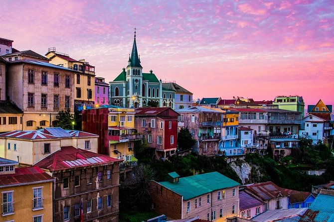 Famous Valparaíso! Premium Walking Tour With a Native Guide - Captivating Traveler Photos