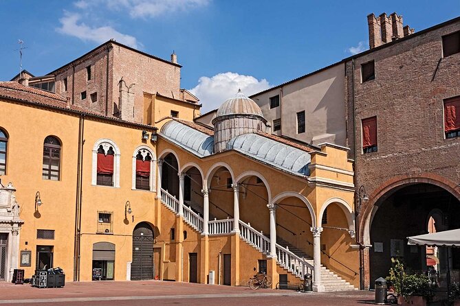 Ferrara Tour of Must-See Attractions With Local Top Rated Guide - Private Walking Tour Highlights