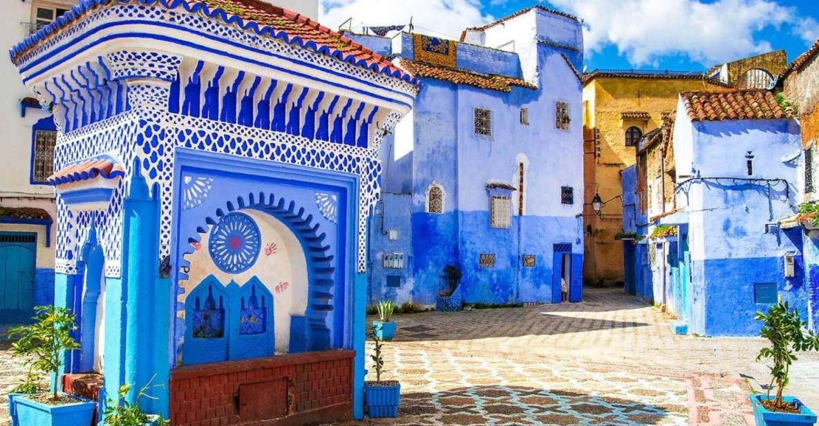 Fes: Transfer to Tangier via Chefchaouen - Experience