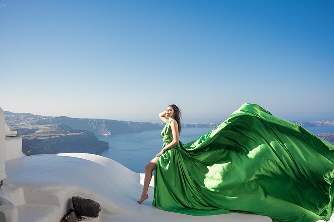 Flying Dress Photoshoot Tour in Santorini With Transportation - Experience Highlights