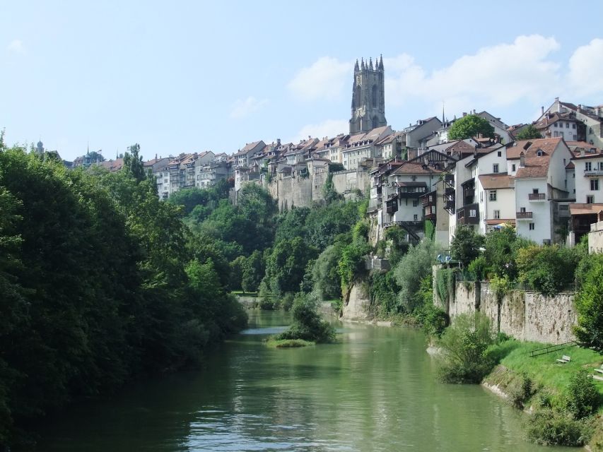 Fribourg - Old Town Historic Guided Tour - Tour Highlights and Starting Point