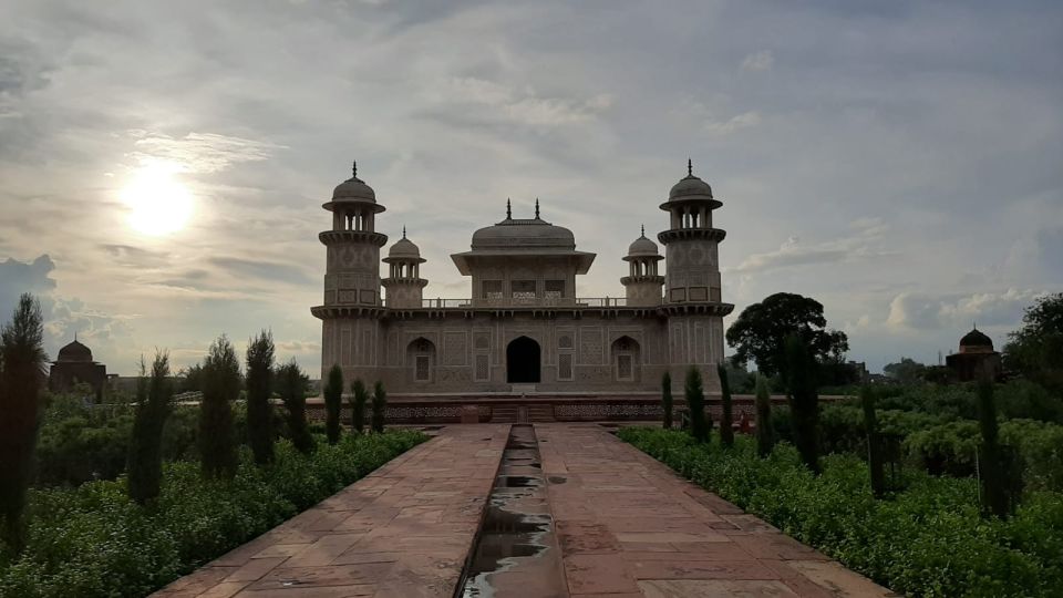 From Agra: Private Taj Mahal & Agra City Tour By Car - Tour Guide and Language Options