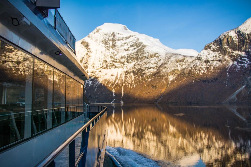 From Ålesund: Winter Fjord Cruise to Geirangerfjord - Activity Details