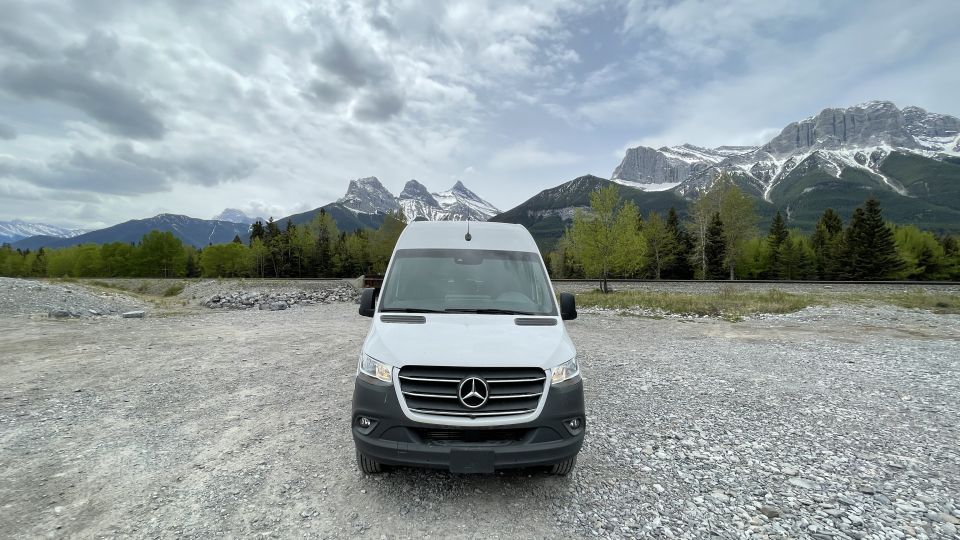 From Banff: 1-Way Private Transfer to Calgary Airport (YYC) - Transportation Service