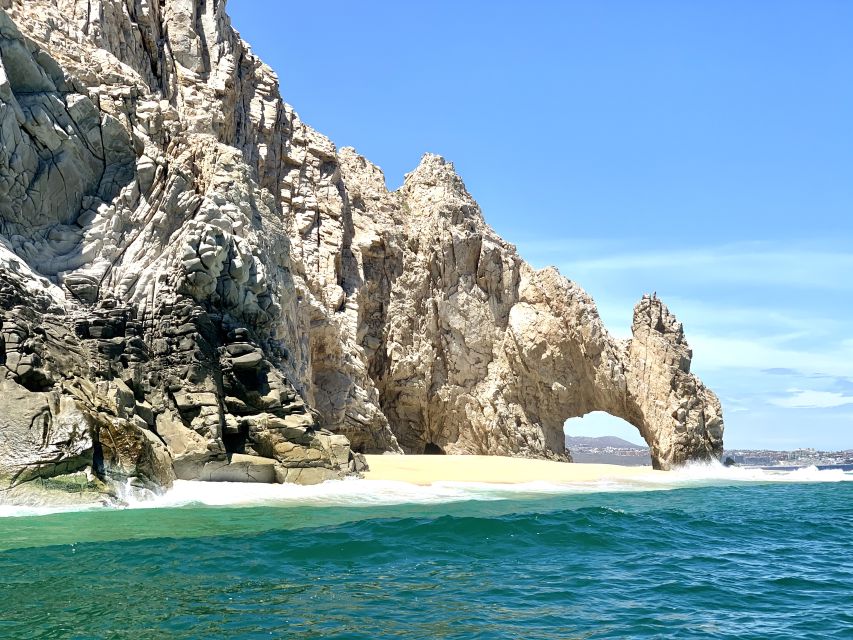 From Cabo San Lucas: Lovers Beach and El Arco Boat Trip - Tour Highlights of Lovers Beach and El Arco