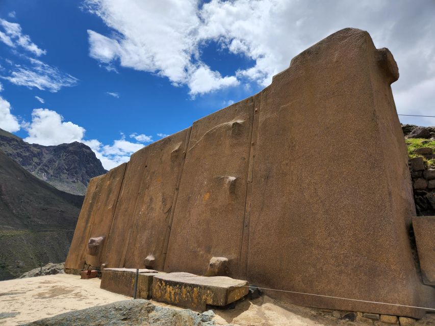 From Cusco: Chinchero, Moray, Maras and Ollantaytambo - Chinchero: Market and Ruins