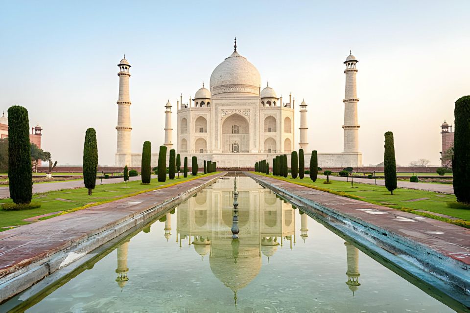 From Delhi : Priavte Taj Mahal Tour By Car - Booking Details