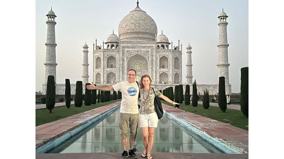 From Delhi: Private Day Trip to Taj Mahal and Agra Fort - Itinerary