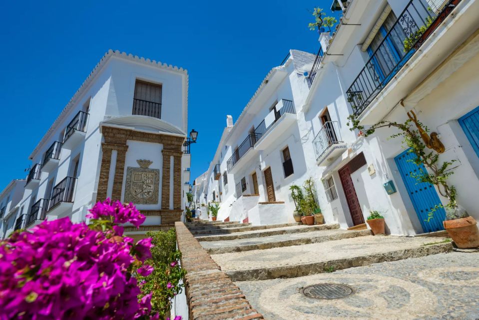 From Granada: Day Trip Nerja & Frigiliana - Pickup Information