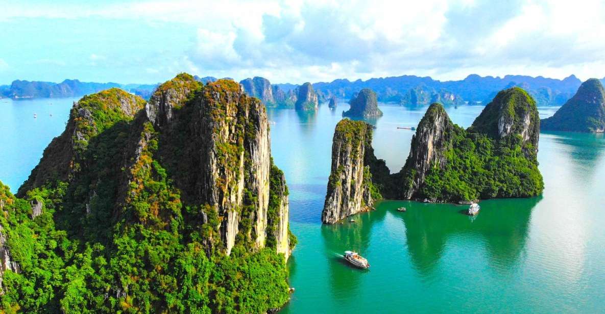 From Hanoi: Halong Bay Day Trip With Lunch and Transfers - Activity Experience