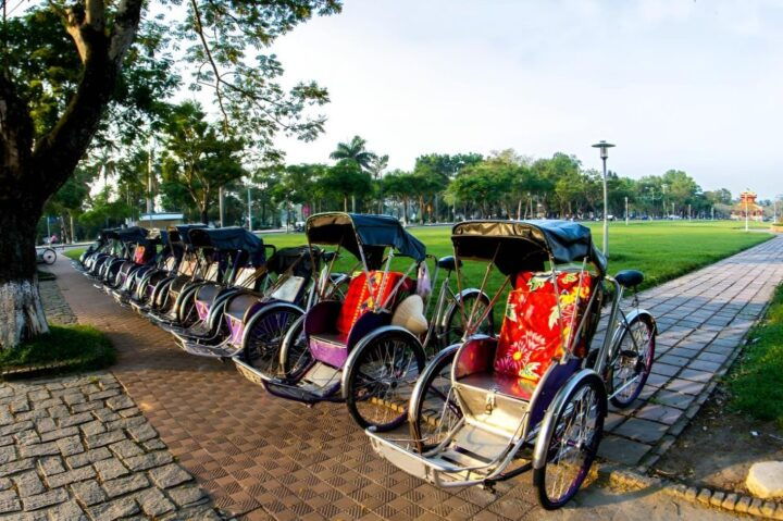 From Hue: Hue Evening Foodie Cyclo Tour. - Full Description