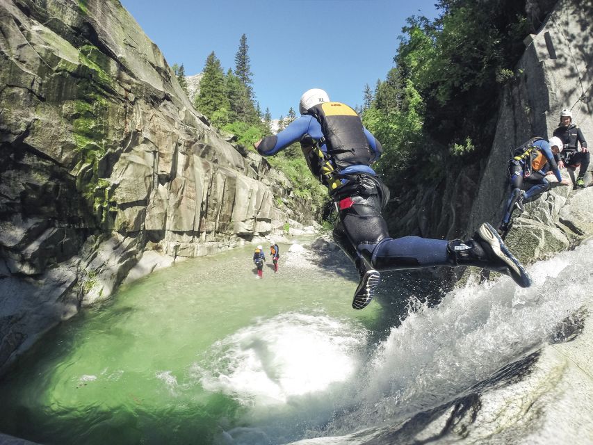 From Interlaken: Grimsel Gorge Canyoning Tour - Experience Highlights