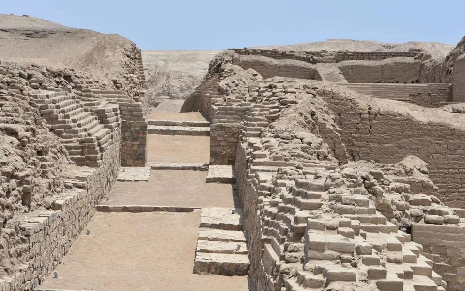 From Lima: Pachacamac Inka Pyramids & The Larco Museum Tour - Experience Highlights