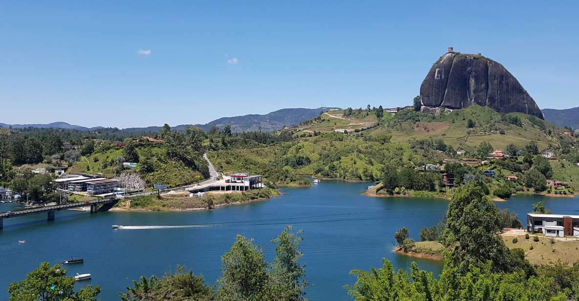 From Medellín: El Peñón Rock and Guatapé Town Private Tour - Experience Highlights