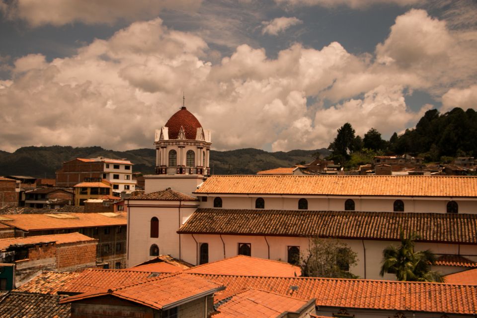 From Medellín: Guatapé and El Peñol Guided Tour - Experience Highlights