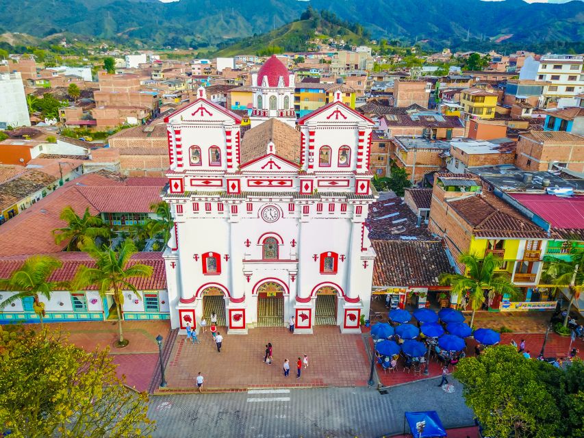 From Medellin: Guatape El Peñol With Boat, Breakfast & Lunch - Activity Highlights