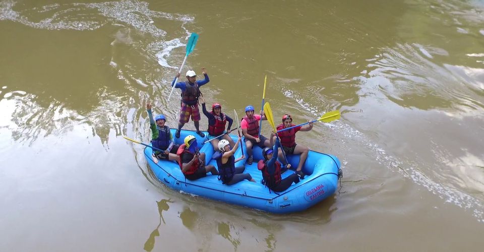 From Medellín: Paragliding and Rafting Combo Tour - Experience