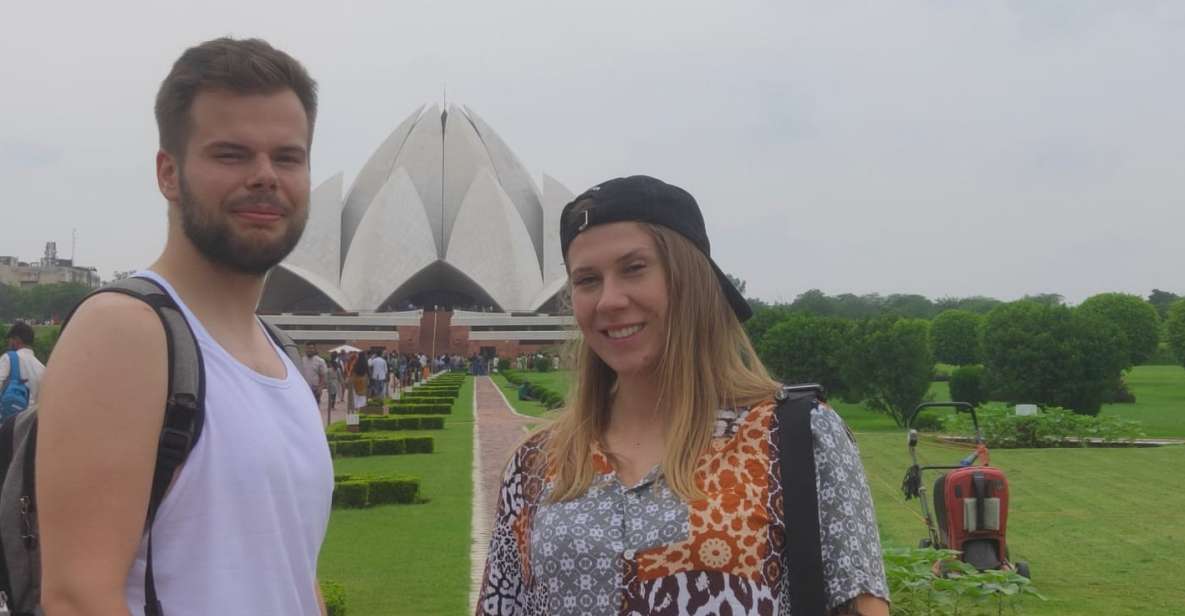 From New Delhi Airport : Guided Layover Old & New Delhi Tour - Tailored Tour Schedule
