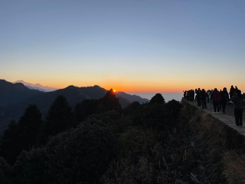 From Pokhara: Scenic Adventure: 2-Day Private Poon Hill Trek - Experience Highlights