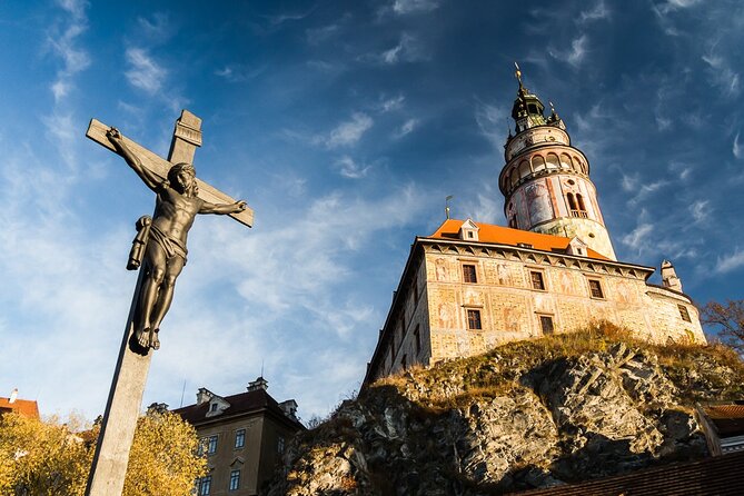 From Prague: Český Krumlov and Holašovice Guided Tour - Inclusive Services and Amenities