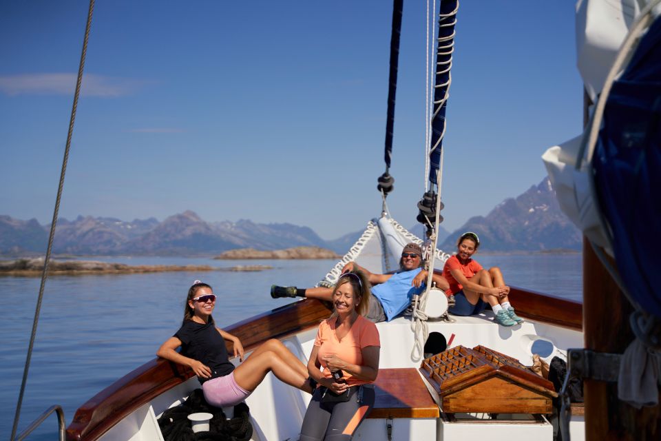 From Svolvær: Lofoten Islands Midnight Sun Sailing Tour - Experience Highlights