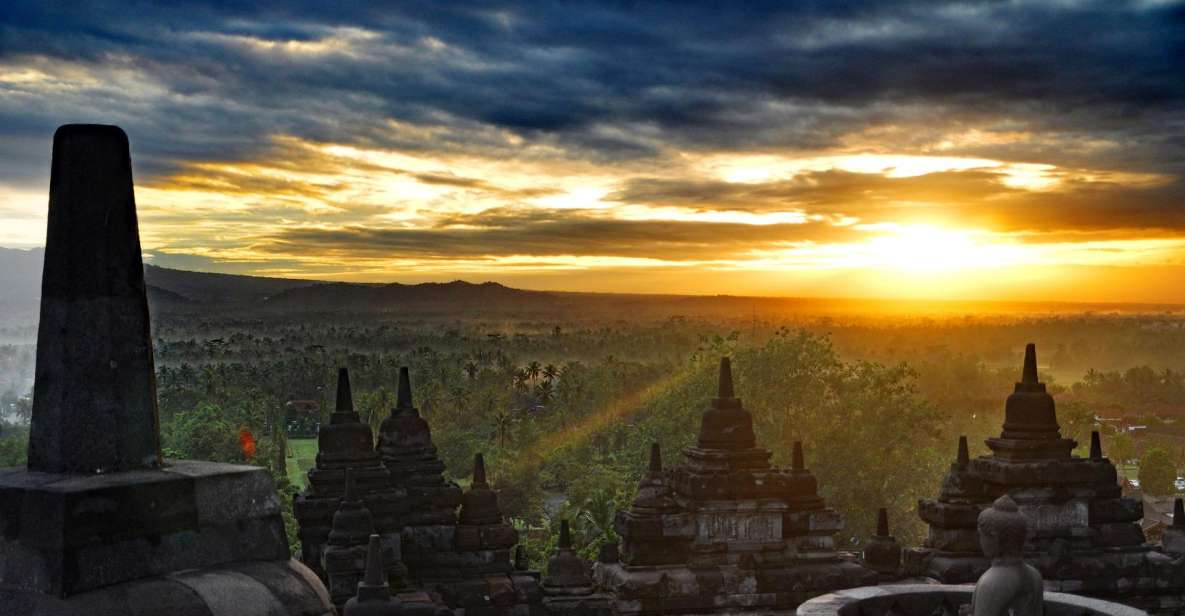 From Yogyakarta: Kedung Kayang Waterfall & Borobudur Sunset - Experience Highlights