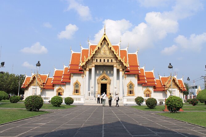 Full-Day Private Bangkok Customizable Tour With Transport - Traveler Assistance