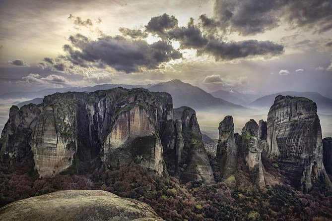 Full Day Tour to Meteora and Vergina(Ancient Macedonia) - Itinerary and Activities