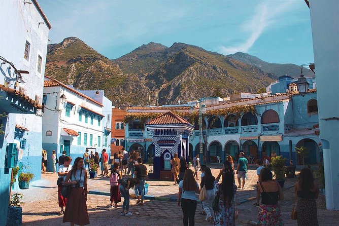 Full-Day Trip to Chefchaouen From Tangier - Local Dining and Shopping