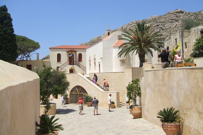 Full Day Trip to Preveli Beach Full-Day Trip From Heraklion - Transportation Details