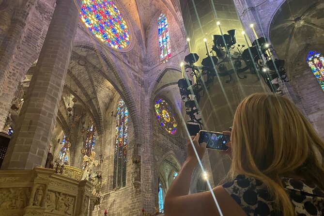 Gaudí and Modernist Art: Guided Tour in Palma De Mallorca - Palma Cathedral and Gran Hotel Visit