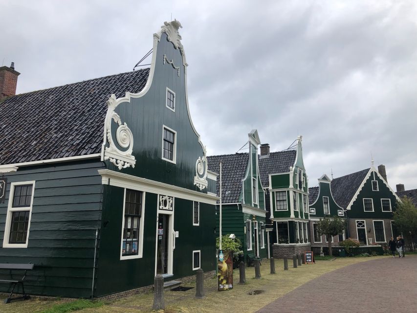 Giethoorn, Private Boat Tour & Zaanse Schans Windmills - Experience Highlights